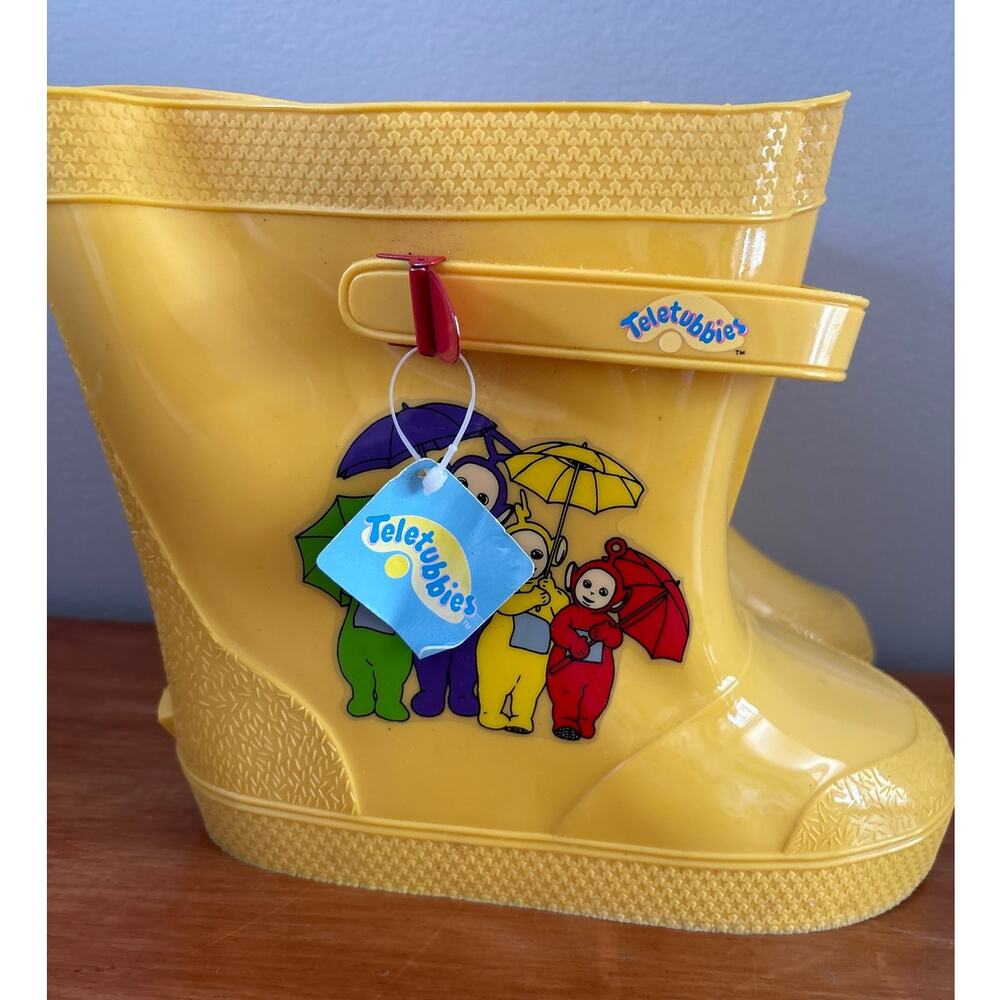 NOS Teletubbies Yellow Rain Boots Rubbers  Size 11/12 Vintage 90s
